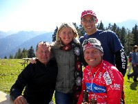 Die Jakobsweg Pilgerradler 2009  v.l.n.r. Kurt Strobl, Silke Napetschnig, Michael Kurz und Radlwolf