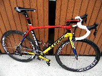Die neue Rennmaschine LOOK 695 SL Mondrian Di2