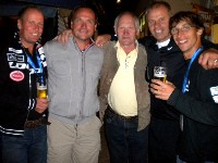 v.l.n.r. Wolfgang Dabernig, Klaus Heidegger, Michael Klammer, Franz Weberund Michael Kurz bei der z&uuml;nftigen Abschlussfeier in der Brauerei Hirt