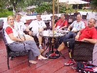 Betreuerin Ulla Kahler, Manfred Gattringer, Peter Gaisbauer, Head Coach Alois N&ouml;ckler, Radlwolf und Erich Stauffer im &Ouml;sterreich-Haus