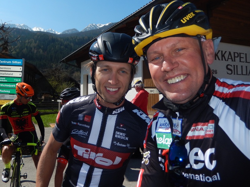 Clemens Fankhauser Kapitän der Tirol Mannschaft und Radlwolf kurz vor dem Start