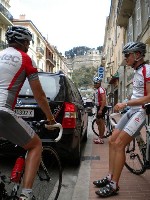 Lagebesprechung unter dem Fürstenpalast in Monaco