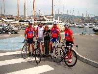 Michi, Manfred, Silke, Radlwolf und Kurt im Hafen von Cannes