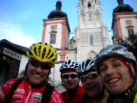 Wolfgang Dabernig, Daniel Obernosterer, Kurt Strobl und Michael Kurz vor der Basilika in Maria Zell