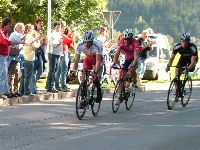 Alexander Hohlrieder vor Radlwolf und Dietmar Ragger
