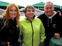 v.l. Triathletin Marlies Penker, Blindensportlerin Andrea Zweibrot und Radlwolf