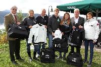 v.l. Kelag Vorstand Manfred Freitag, Ruderweltmeisterin Michaela Taupe-Traer, Paralympic-Silbermedaillengewinner Wolfgang Dabernig, Ruderer Florian Berg, Wildwasser-Kanutin Lisa Leitner, Landessportdirektor Reinhard Tellian, Triathlon-Olympionikin Lisa Perterer bei der Package Übergabe Kärnten Sport 2013