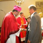 Kanonikus Msgr. Mag. Gerhard Christoph Kalidz firmt 2011 Lea im Gailtaler Dom in Kötschach