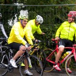 wenige Kilometer nach dem Start konnte auch der erste Regenguss die Stimmung nicht kippen