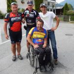 Josef Stabentheiner mit Betreuer Roland Köfmüller , Radlwolf und Michi Kurz bezwang die Mauthner Alm mit den Handbike