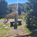Die späteren Sieger schenken sich nichts beim Kontrollpunkt Zollnerhütte ;-)